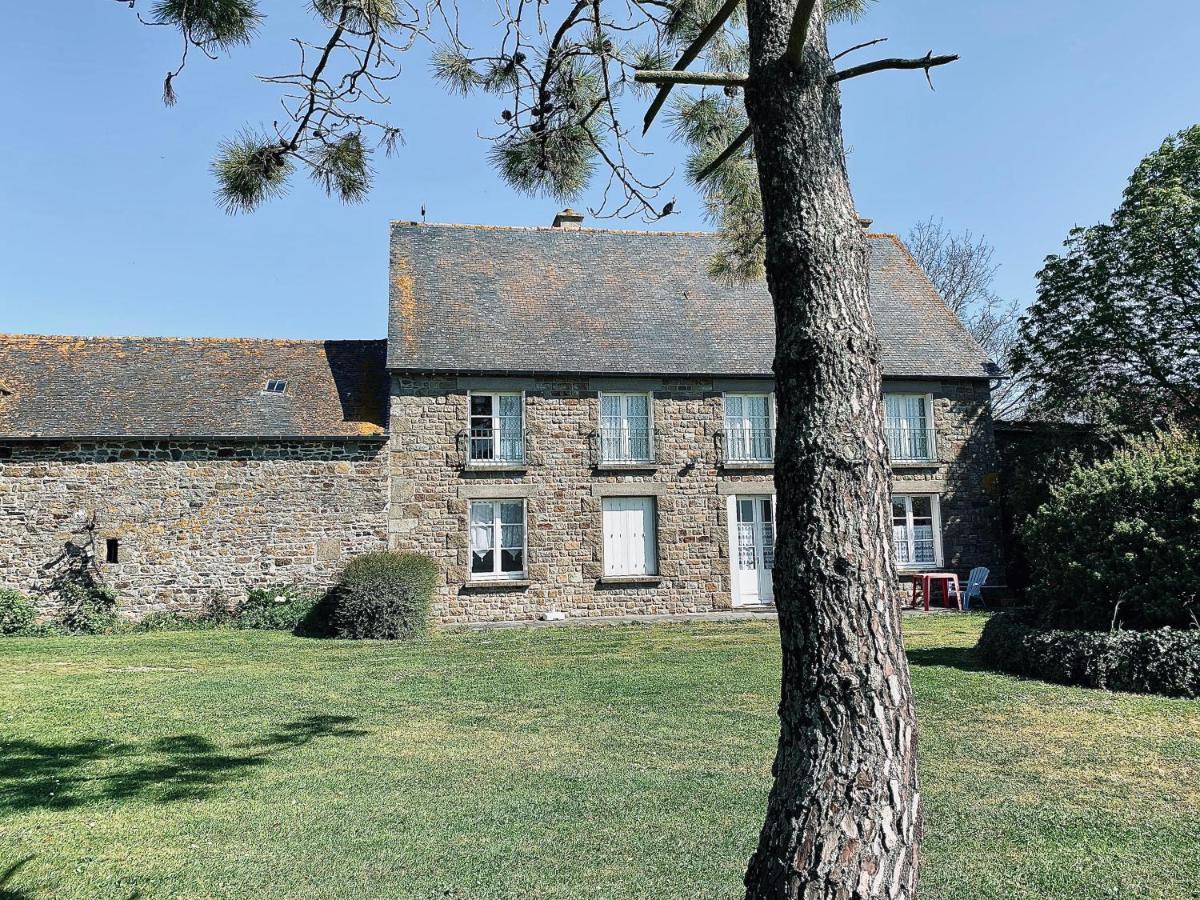 Domaine De L'Aumone Hotel Cherrueix Exterior foto
